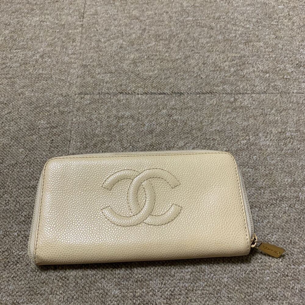 Chanel Round Zipper Wallet